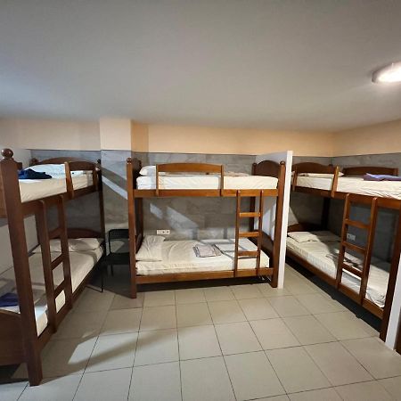 Albergue Casa Mariela Solo Peregrinos Con Credenciales Torres del Rio Exteriör bild