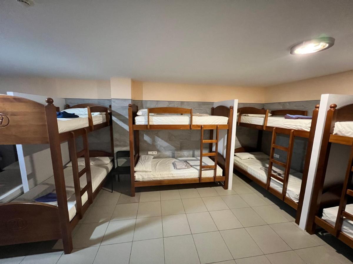 Albergue Casa Mariela Solo Peregrinos Con Credenciales Torres del Rio Exteriör bild