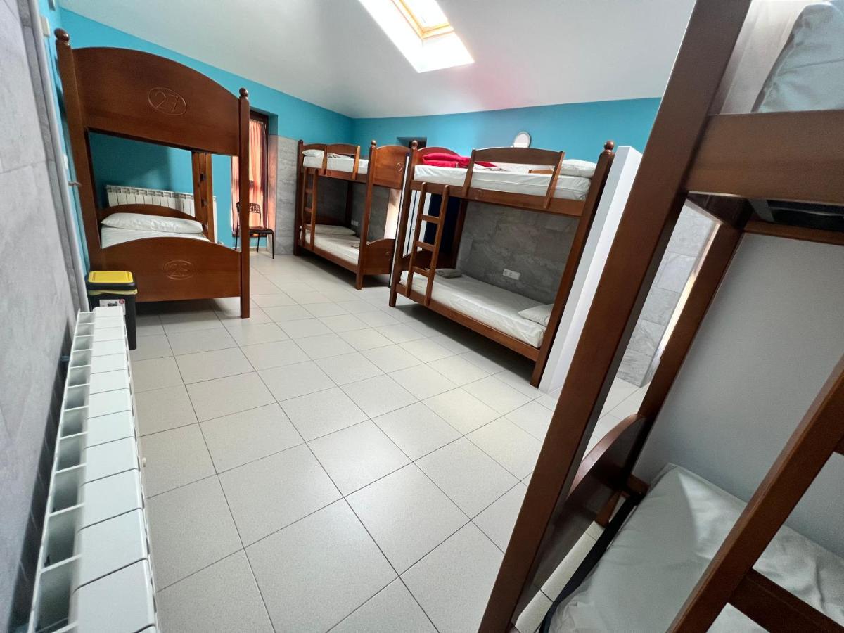 Albergue Casa Mariela Solo Peregrinos Con Credenciales Torres del Rio Exteriör bild